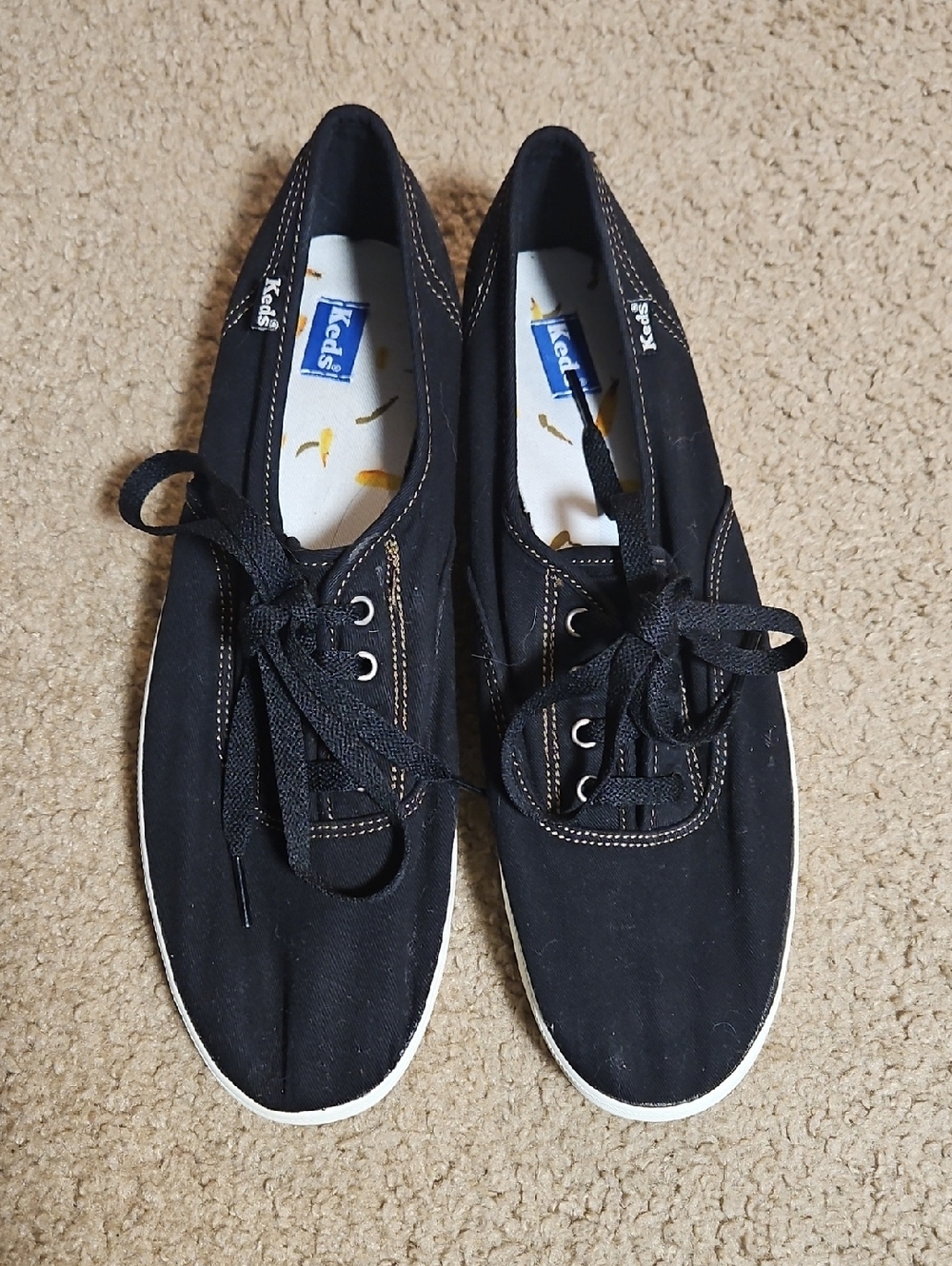 Keds Black Canvas Low-Top Size 10 Sneakers Narrow Fit